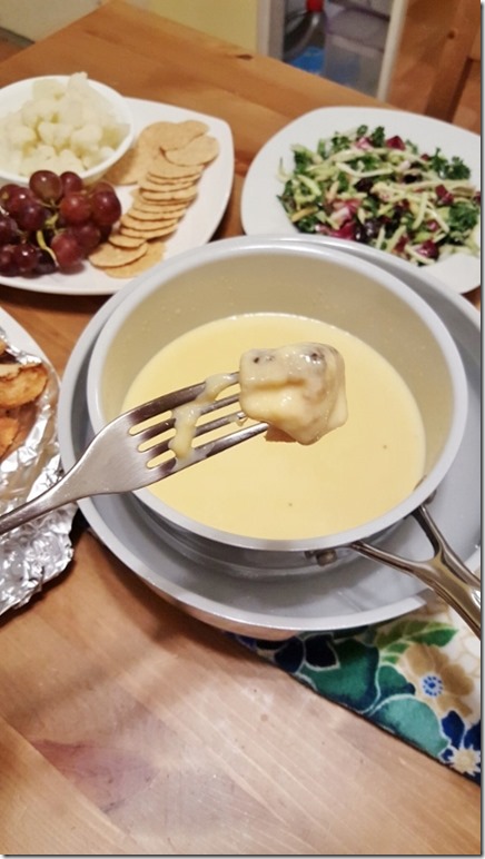 meatless monday easy fondue 2 (450x800)