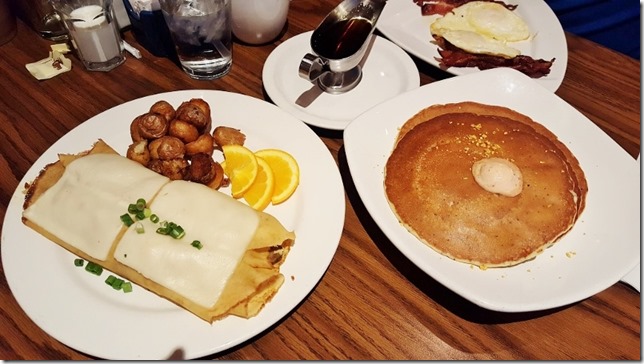 mimis cafe breakfast (800x450)