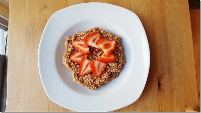 chocolate covered strawberry oatmeal recipe 4 (800x450)