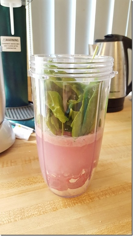 smoothie with spinach (450x800)