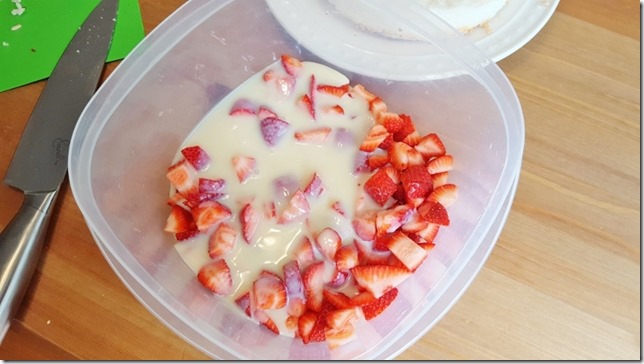 strawberries and cream cake recipe 4 (450x800)