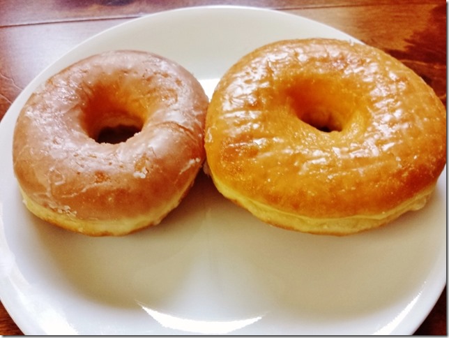 donut vs donut review (800x600)