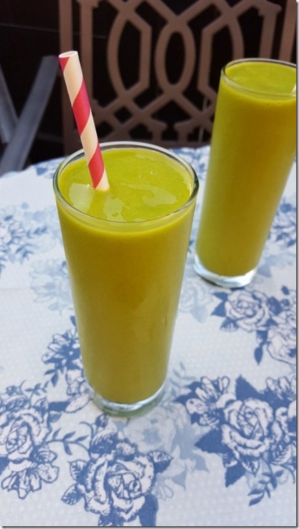 mango green smoothie recipe 7 (450x800)