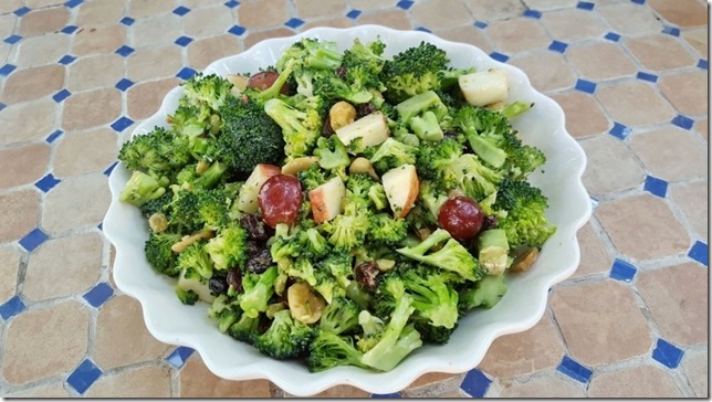 broccoli salad recipe blog 1 (800x450)