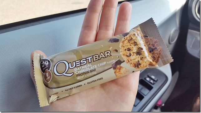 oatmeal chocolate chip quest bar 1 (800x450)