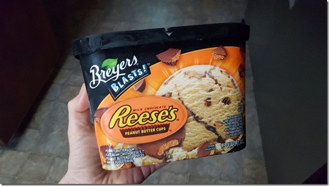 reeses ice cream (800x450)