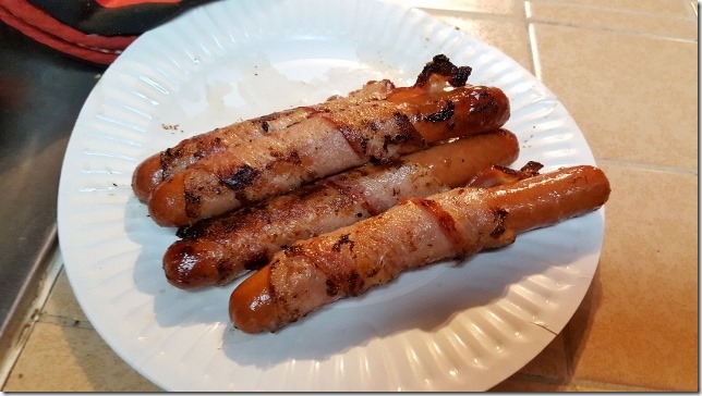 bacon wrapped dogs (640x360)