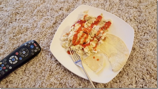 eggs and remote (800x450)