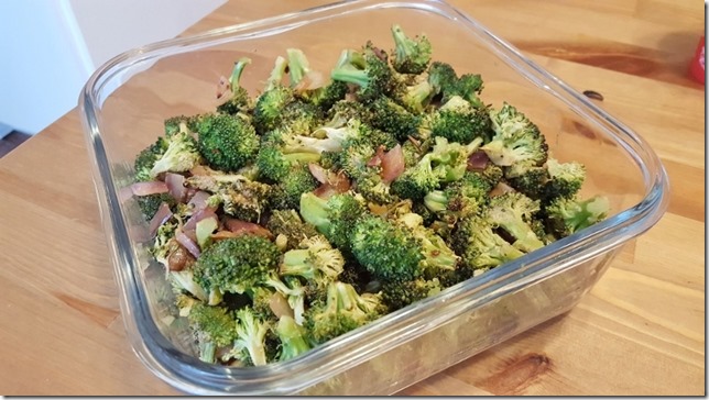 roasted broccoli salad 2 (800x450)