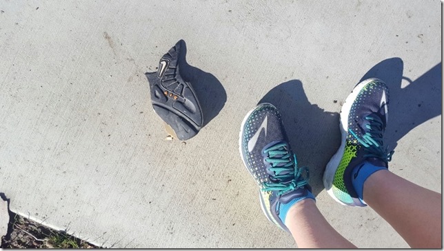 run your shoes off (800x450)