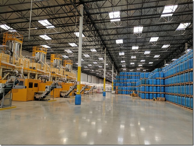 sriracha factory tour food blog los angeles 19 (785x589)