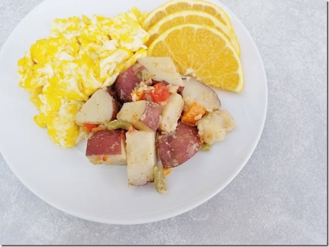 breakfast potatoes slow cooker recipe 11 (784x588)