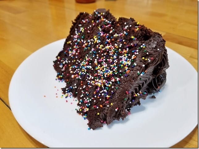 costco chocolate cake (784x588)