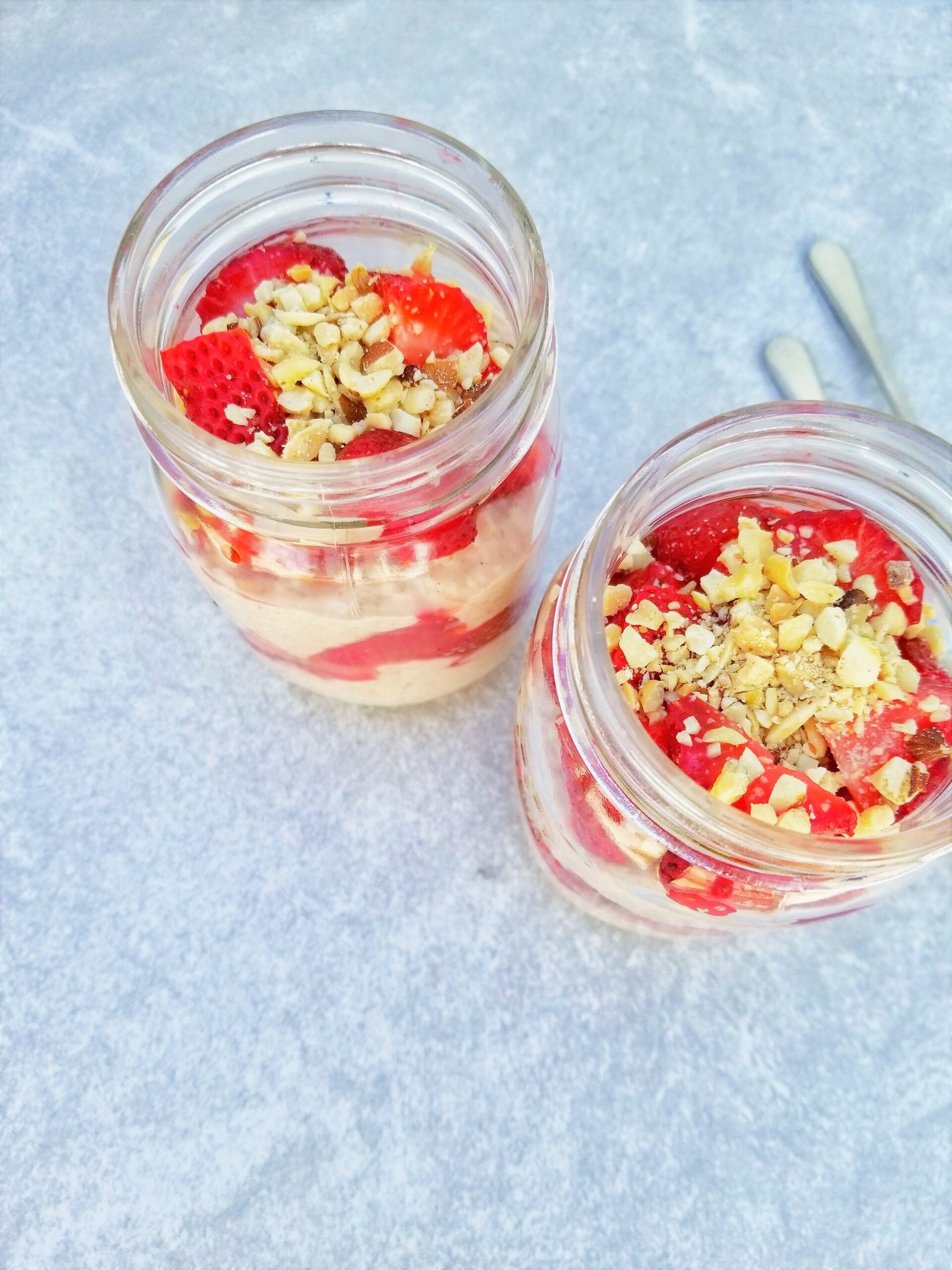 Strawberry Shortcake Overnight Oats Recipe - Runner Breakfast or Post ...