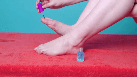 feet nail polish
