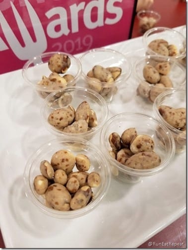 Natural Product expo 2019 best products influencer list justins cashews (432x576)